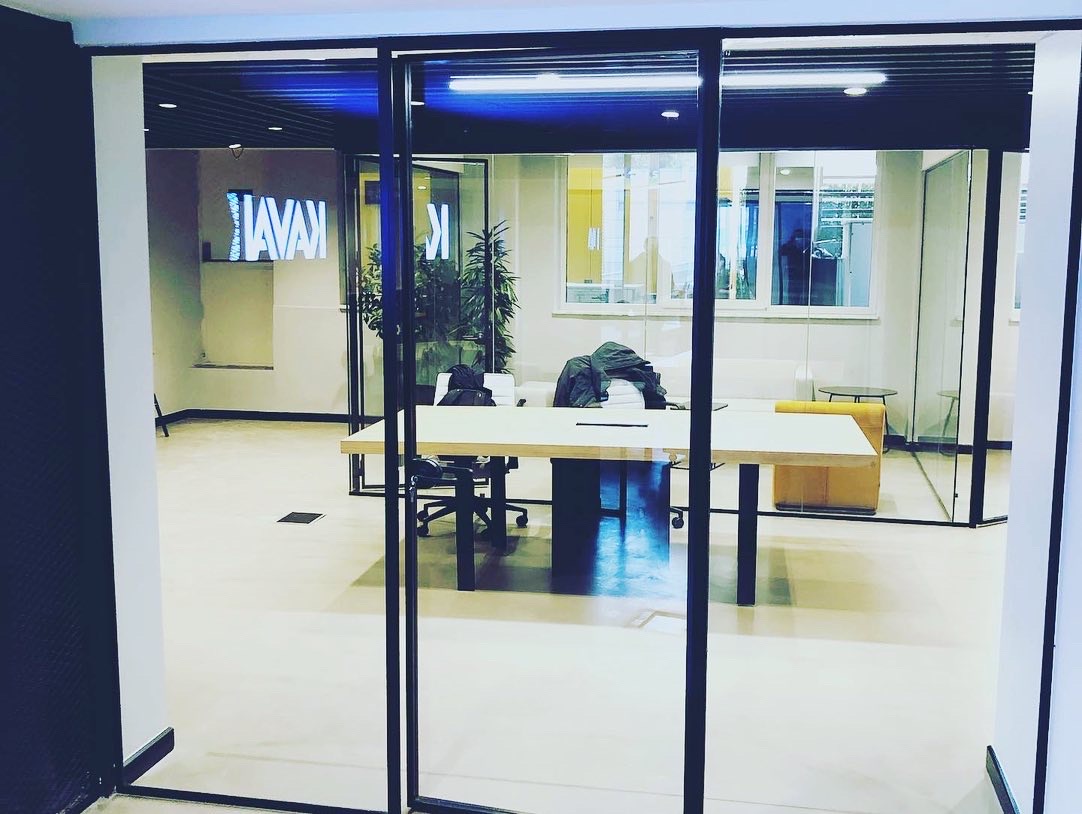 Otomatik Cam Kapı Sistemleri