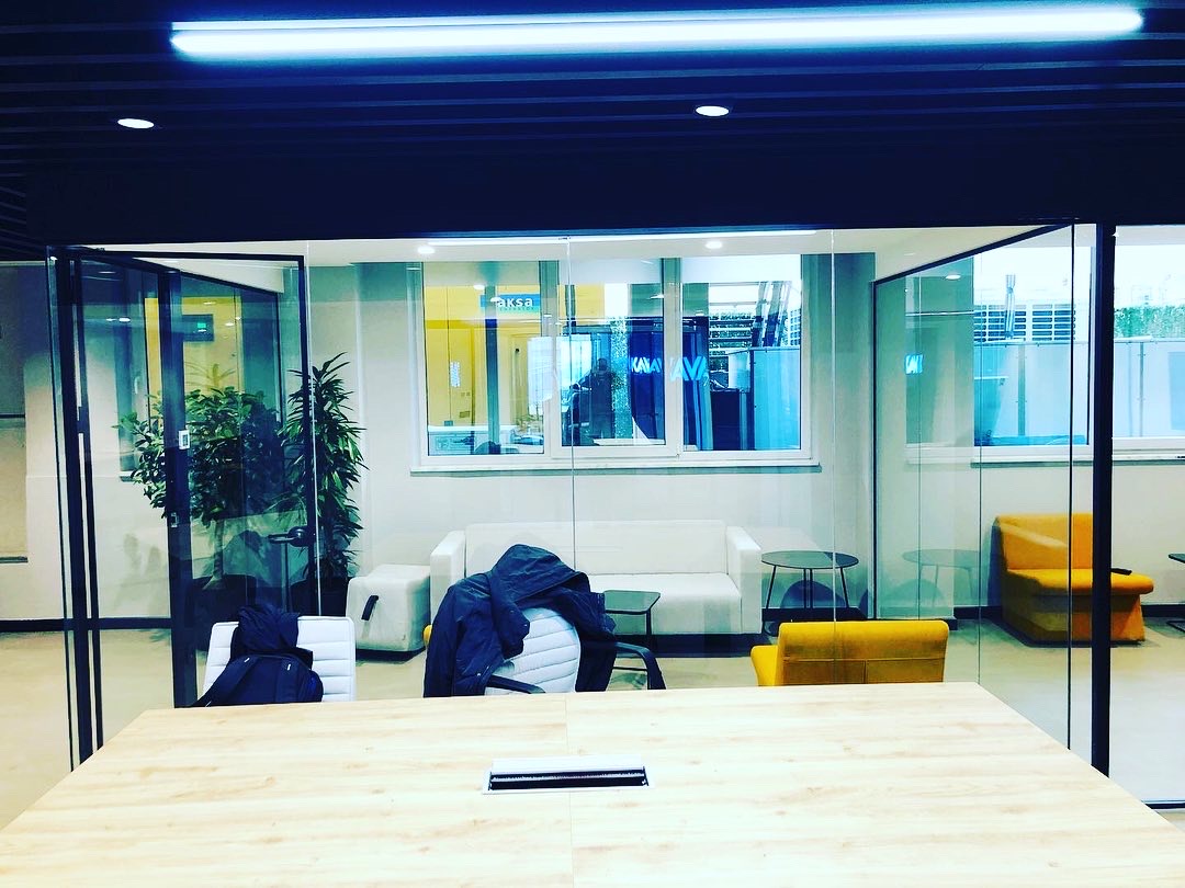 Sürme Cam Kapı Sistemleri